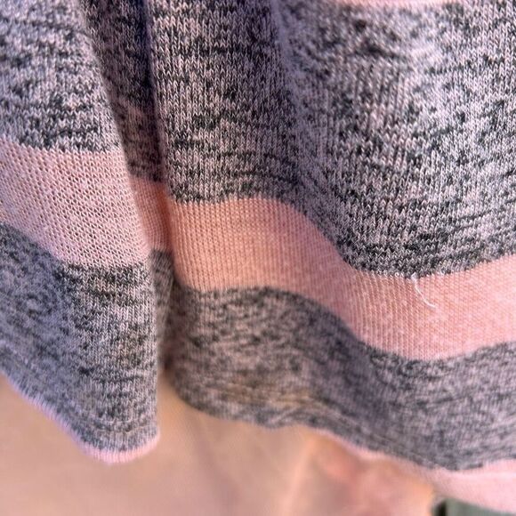 Almost famous tank top blouse sleeveless size medium - Picture 7 of 9